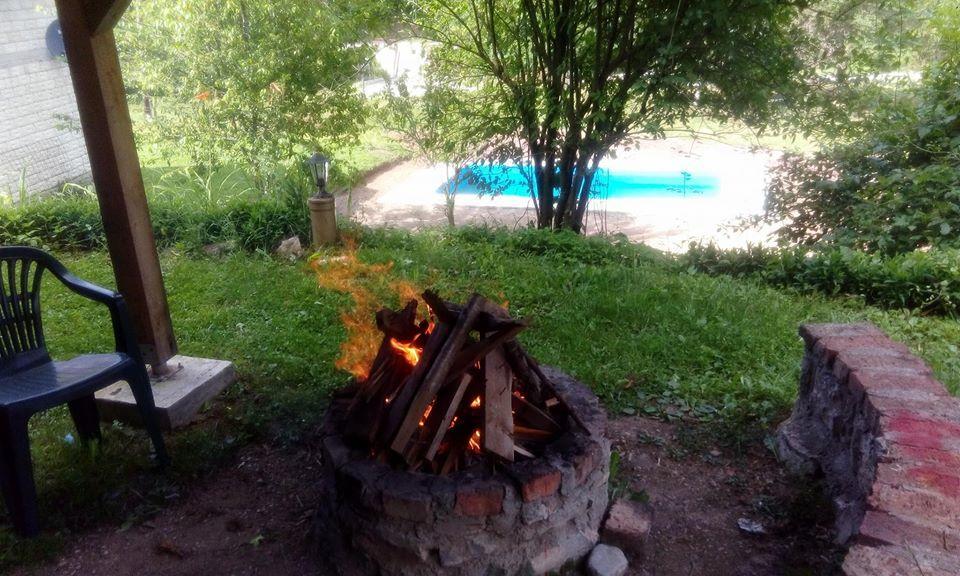 Guest House Radovic Tjentiste Extérieur photo