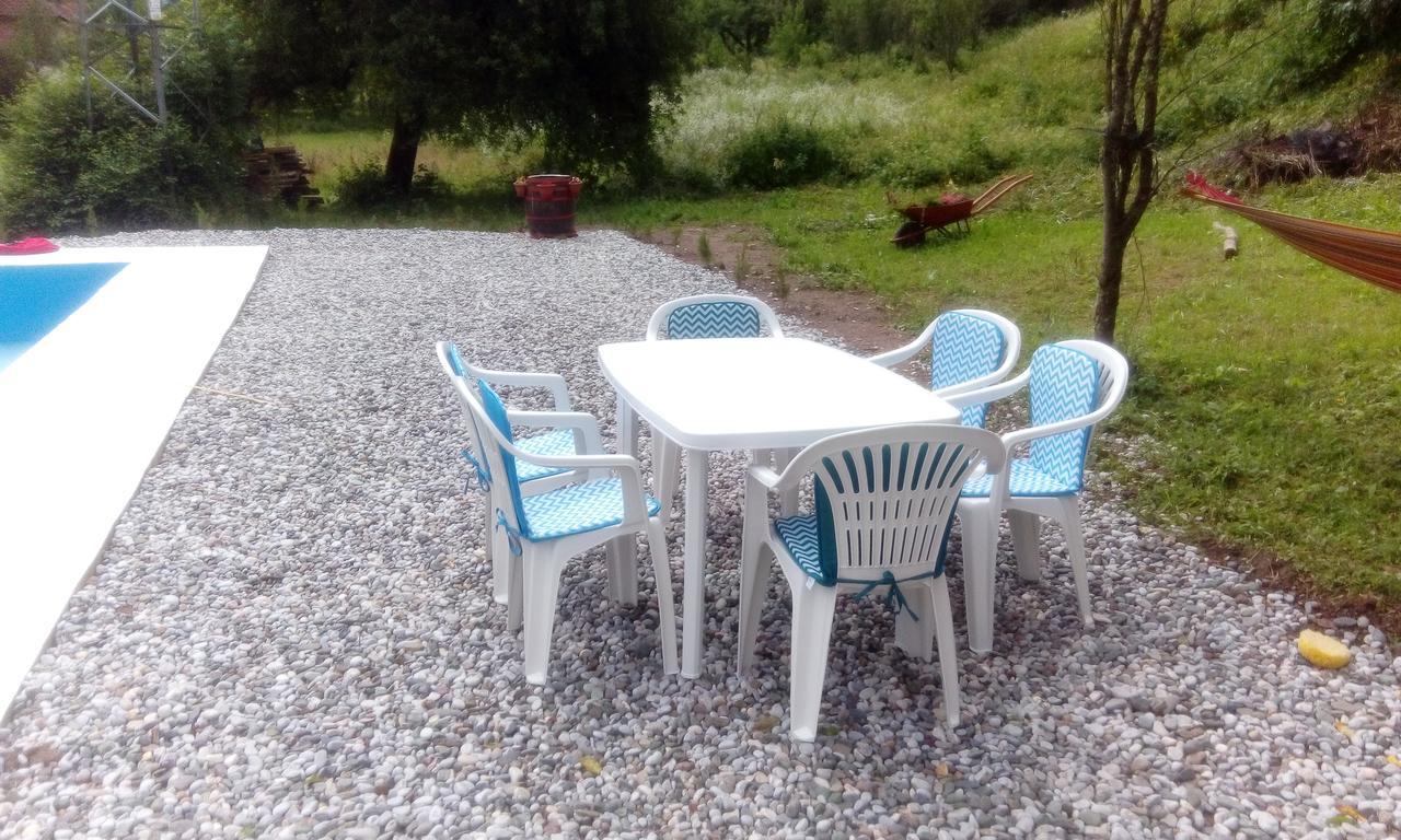Guest House Radovic Tjentiste Extérieur photo