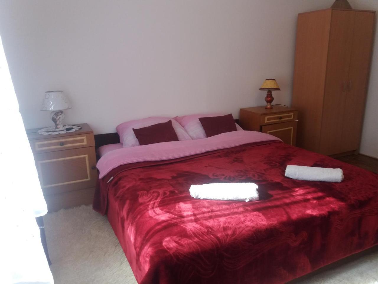 Guest House Radovic Tjentiste Extérieur photo